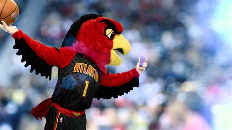 Atlanta hawks team mascots actors
